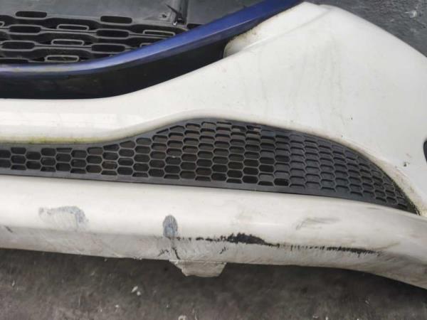 PARE CHOC AVANT PEUGEOT - Vue 6